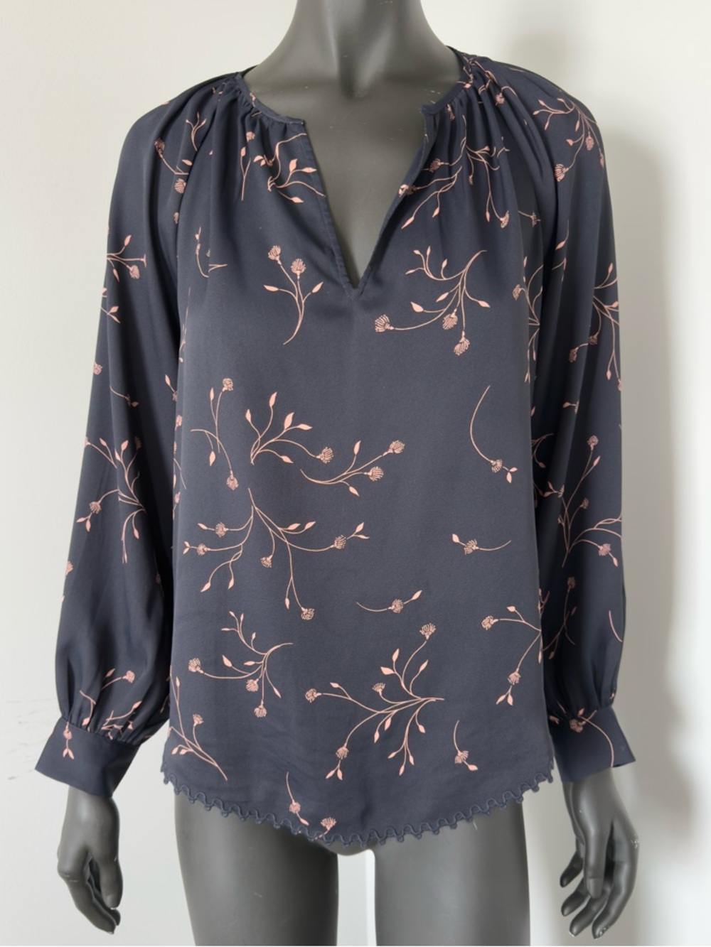 277. Joie Navy Floral Split-Neck Blouse